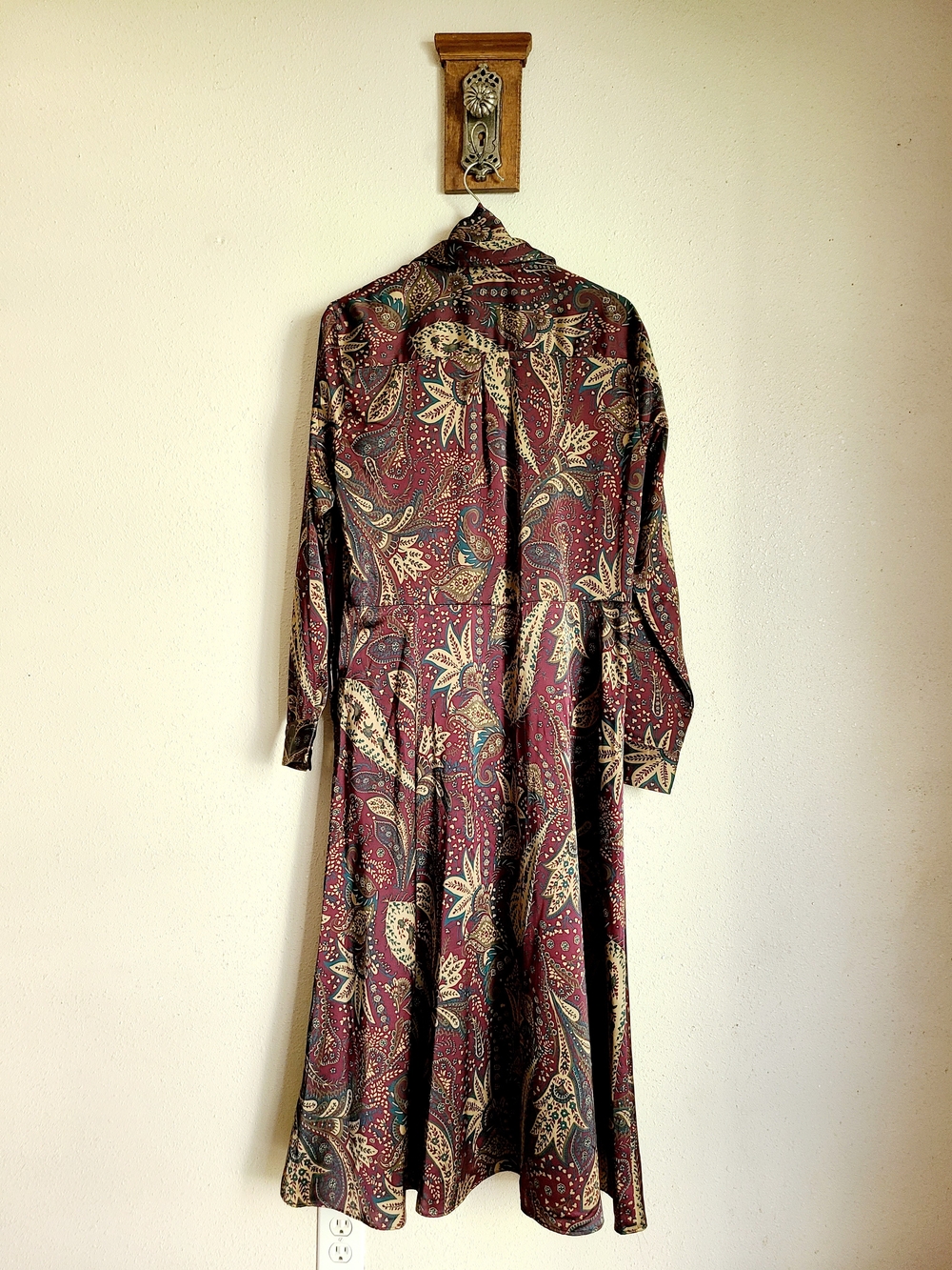 Lauren Ralph Lauren Burgundy Paisley Long Sleeve Dress - Picture 3 of 11